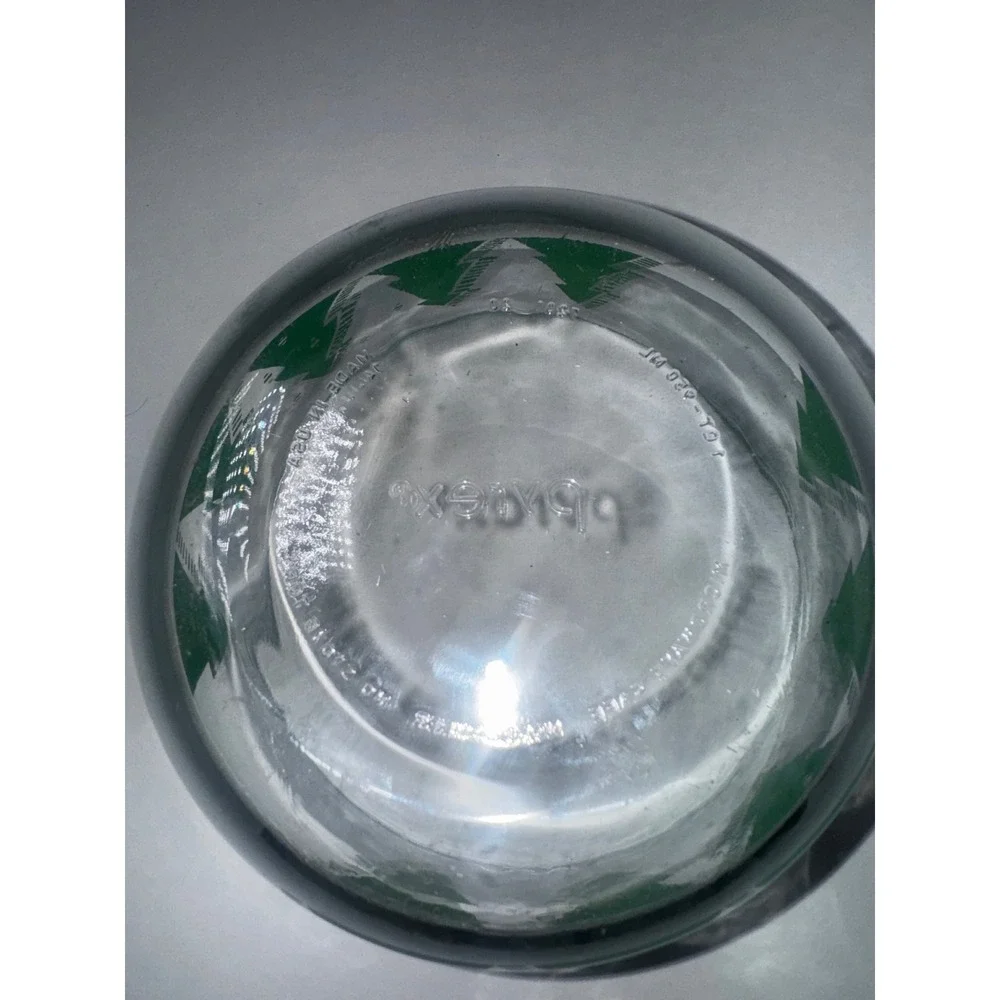 Pyrex festive touch